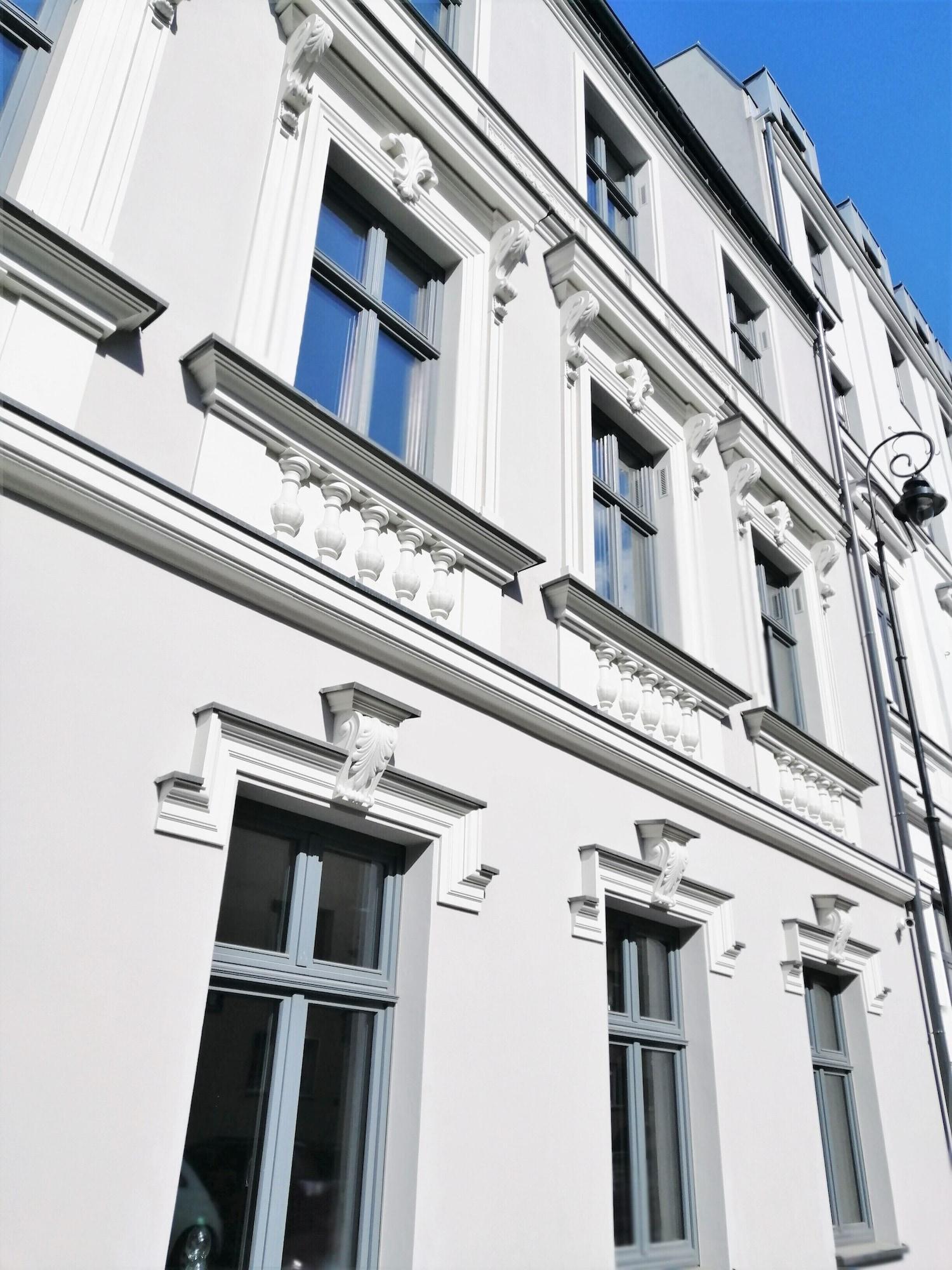 Xerion Hotel (Adults Only) Cracovia Exterior foto